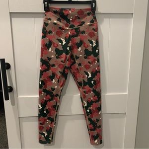 Camo leggings